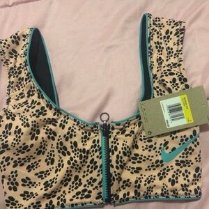 NEW Nike Sports Bra